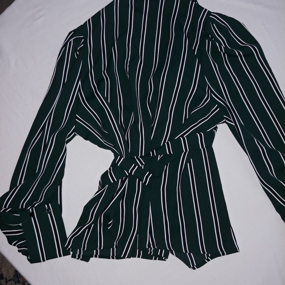 Lucy Paris Long Sleeve Wrap Top SZ M - Picture 9 of 15